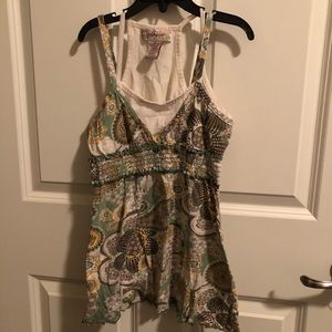 Green and Beige Layered Tank